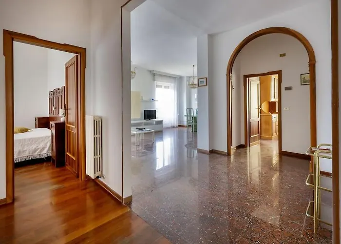 Il Lupo E La Volpe - Parcheggio Gratis 公寓